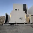 فله درج داخلي وشقتين