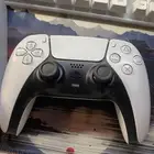 يد سوني 5 استخذام نص شهر ب200 ومعها شاحن مجانا