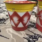 سطل غضار شبه الجديد