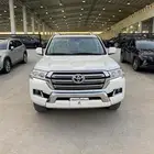 للبيع لاندكروزر GXR 2016 - بحالة الوكاله - سعودي