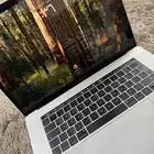 جهاز ماك بوك