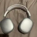سماعه شبيه AirPods Max