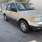 فورد اكسبديشن 2004 نظيف ويحتاج تصليح