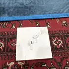 ايربودز برو 2 نظيفة جدا  استخدام 4 شهور تقريبا