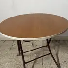 طاوله دائريه