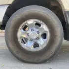 بالون وجنوط رفرف