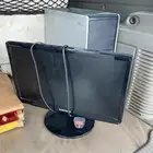 شاشة وكمبيوتر