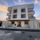 للبيع شقق ارضيه مداخل مستقله وعلوى مع سطح من 450 الف ابها