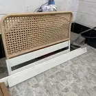 سرير للبيع