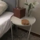 طاولة صغيرة