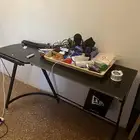 طاولة كمبيوتر مستعمله على السوم بالرجاء على الخاص