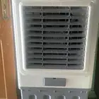 مكيف صحراوي مقاس نصف الباب وثلاث سرعات وخفيف وفيه كفرات و