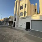 للبيع شقق سكنية فاخرة بموقع مميز ومكتمل الخدمات شرق الخميس