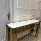 طاولة رخام
