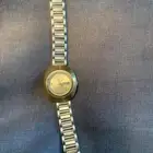 ساعة نسائيه رادو القديمه