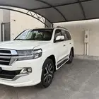 تويوتا لاندكروزر موديل 2019