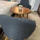 2كرسي وطاوله نظيفه 300