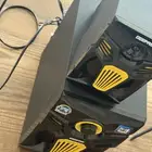 سماعات خارجيه وشاشه صغيره تستخدم للبي سي