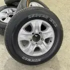 كفرات رانواي مع جنوط لاندكروزر اصلي جديده مقاس 265 65 17