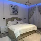 غرفة نوم شبه جديده