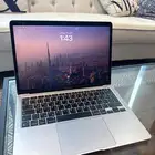 جهاز لابتوب ماك M1 2020 نظيف