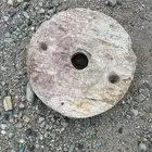 رحاه قديمه تراثيه سليمه الكسور ولا يوجد فيها اي مشاكل