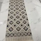 سجاد مدة طولها 3 متر