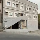 عمارة للبيع بموقع مميز شارع الحج بحي الصفيراء