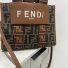 شنطه نظيفه ماركة فندي جودته ممتازه