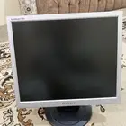 شاشة كمبيوتر مربع مستعملة