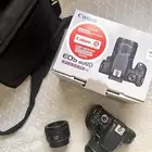 كاميرا كانون 800 D