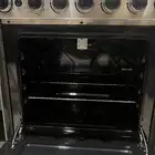 فرن مع شفاطه من شركة ميديا