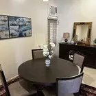 طاولة طعام