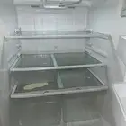 ثلاجه استخدام نظييف وتبرد وامورها كويسه