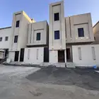 للبيع روف علوى مع ملحق موقع متميز من 680 الف بالخميس