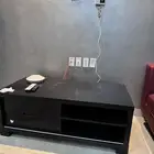 مكتبة طاولة تلفزيون