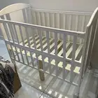 سرير اطفال خشب