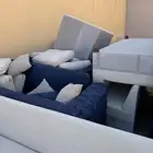 كنب بحاله ممتازه وخشب جديد ثلاث الوان رمادي ازرق وبيج