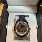 ساعة هيوقو بوس