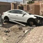 ازيرا 2012 تشليح البيع قطع.والقير موديله 16 تو مركب نضيف