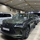 للبيع لكزس LX570 بلاك اديشن 2021 خليجي عداد قليل 65 الف