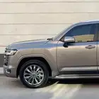 لاند كروزر رقم L4 2023