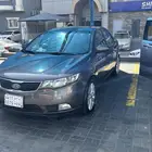 سياره كيا سيراتو كامله بدون فتحه بصمه داخليه وخارجيه 2012
