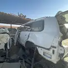 جيب لاندكروزر 2014  قطع غيار فقط