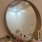 مرايا خشبية نظيفه