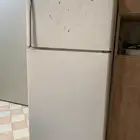 ثلاجه للبيع مستخدمه نظيفه
