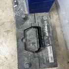 بطاريات للبيع