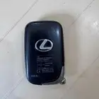 مفتاح لكزس أصلي نظيف على السوم