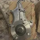 طرمبة ماء كرسيدا وهايلوكس مكاين 22r