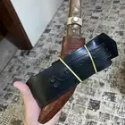 شفرة ايطالية بحزامها